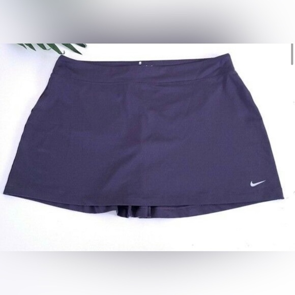 Nike Dresses & Skirts - NWOT Nike Golf Dri-Fit Skirt and Shorts - 2 piece set - size large
